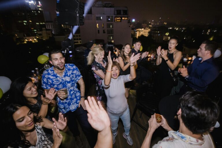 Bars In Singapore