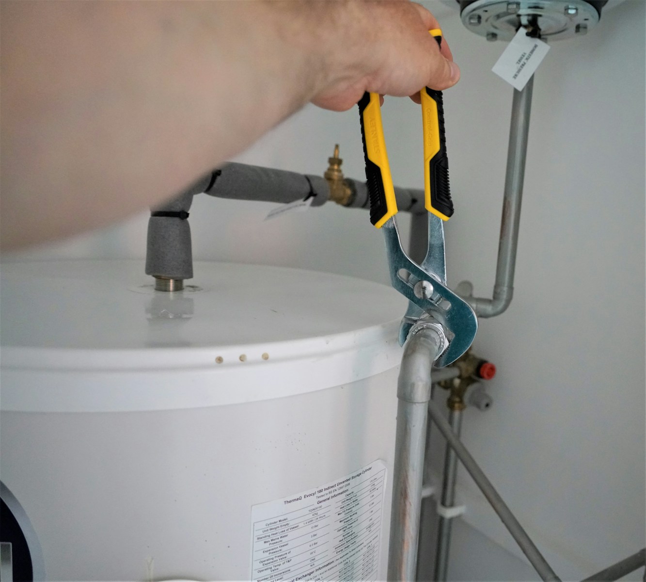 HDB Water Heater Installation Costs That Shock