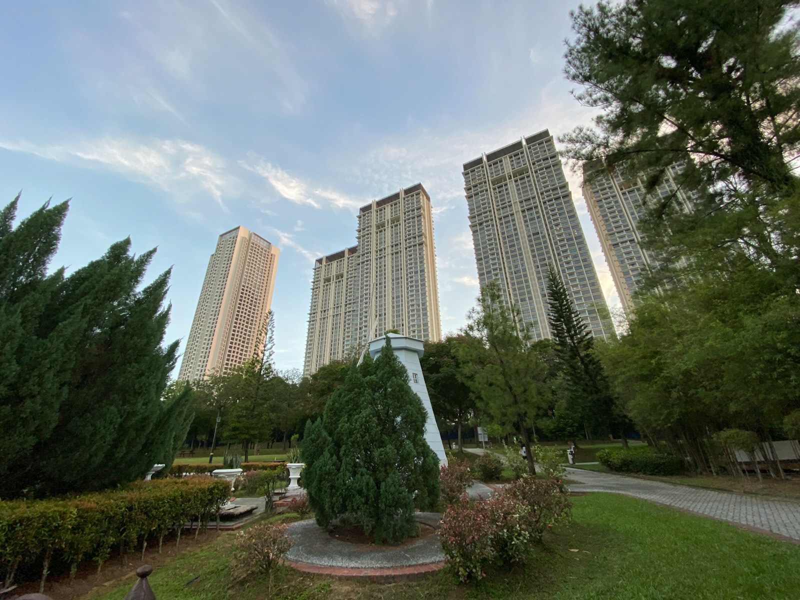 Why Orchid Park Condo Is Perfectly Family-Friendly