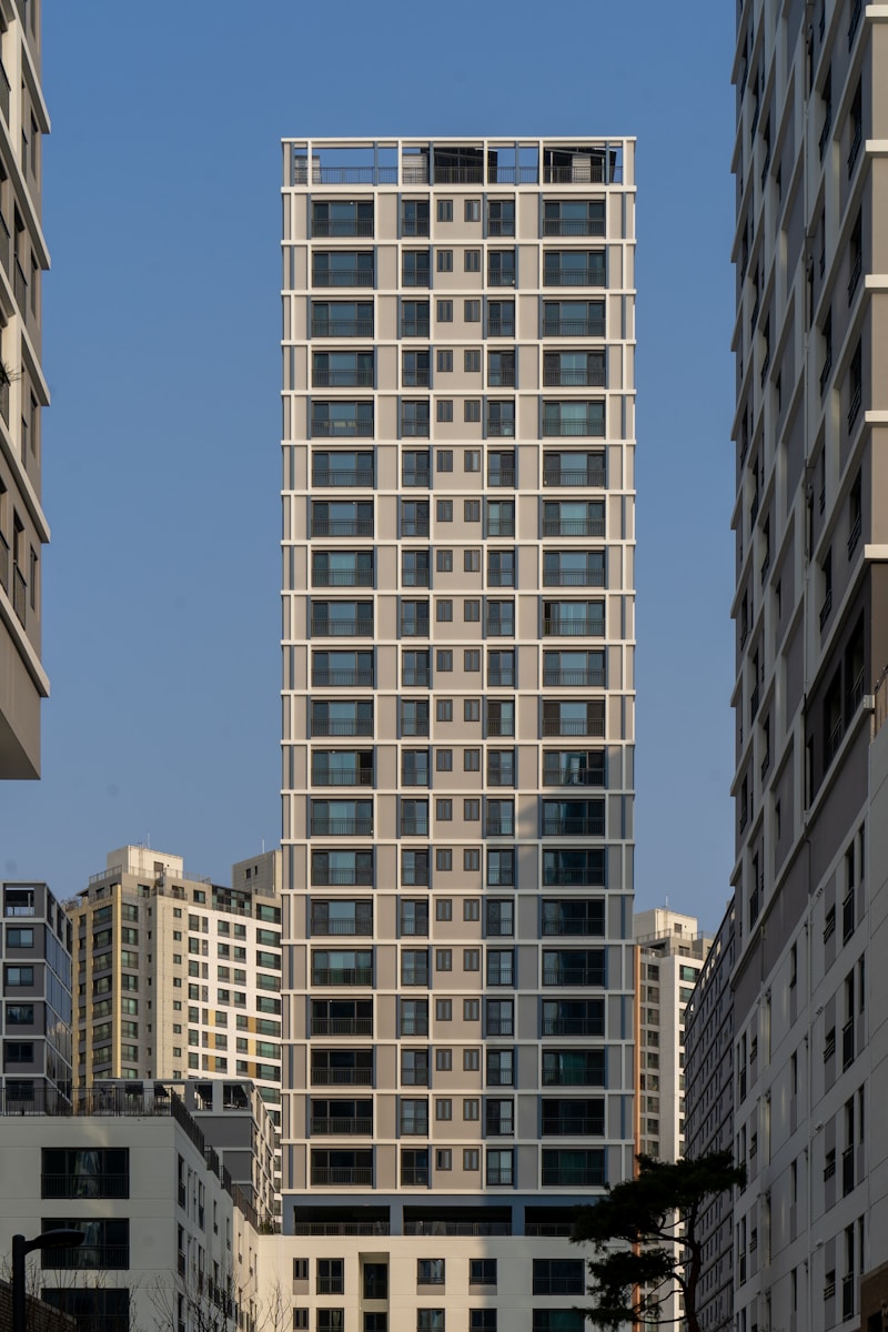 The Linear Condo Rental Oddities Revealed