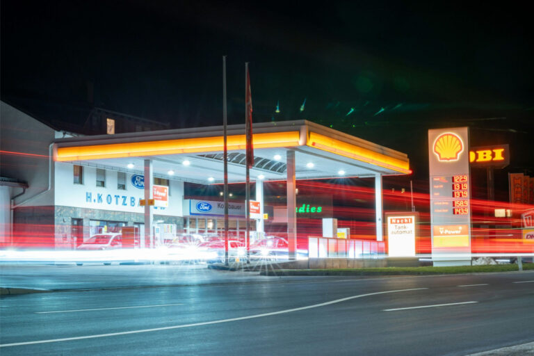 petrol station near me​